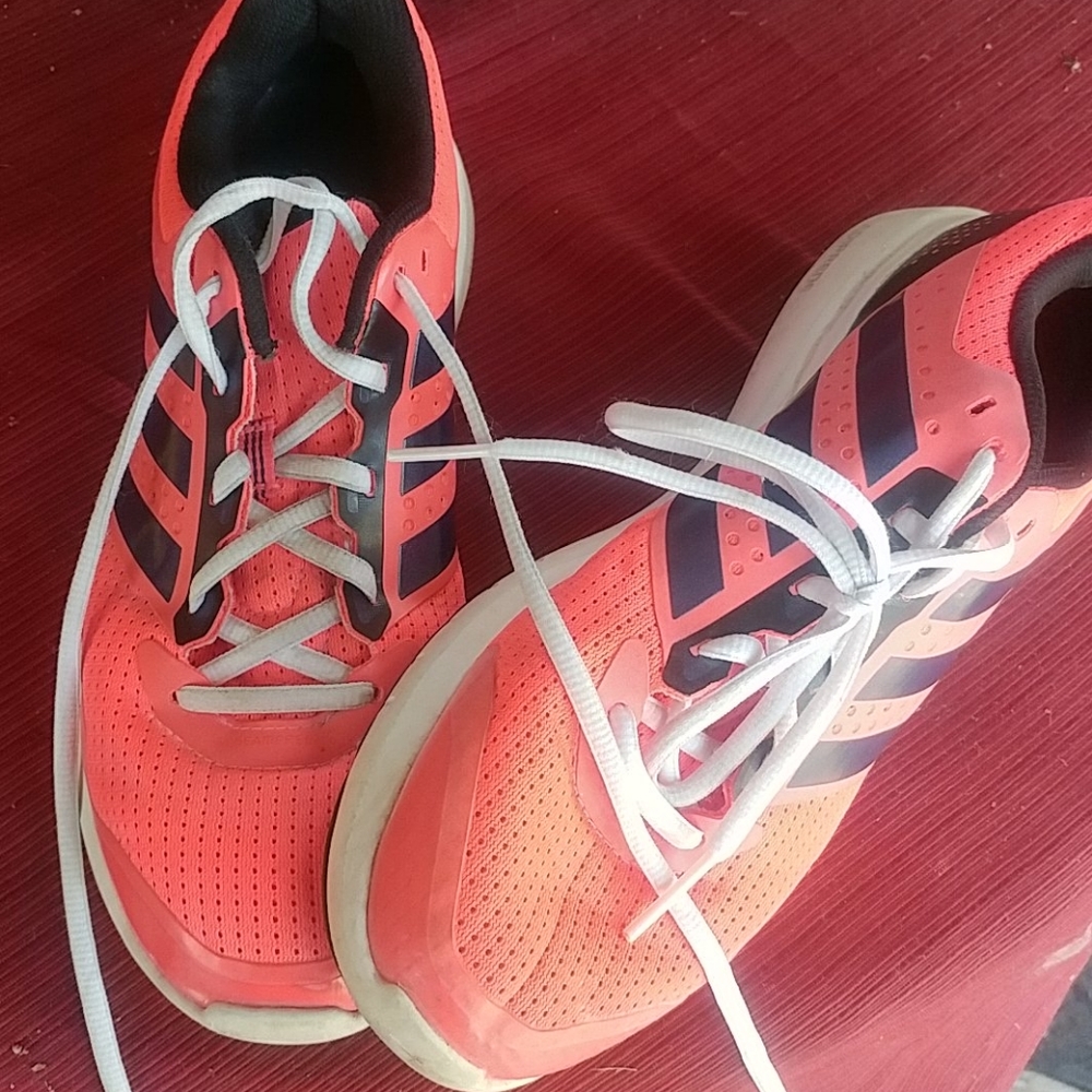 Adidas Adiprene Running Shoes - Picture 2 of 8